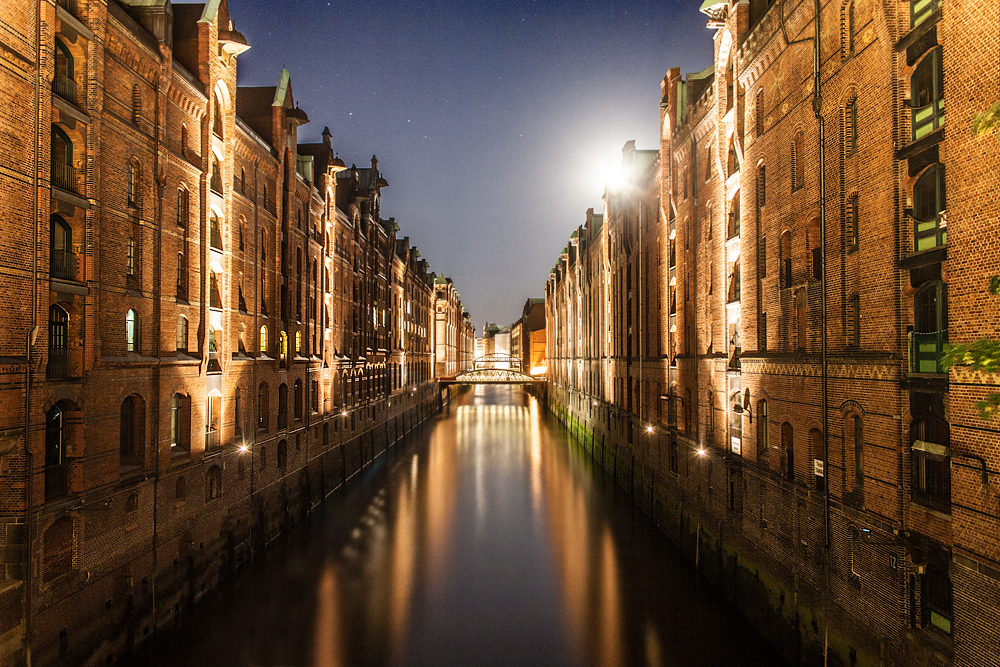 Speicherstadt bei Nacht