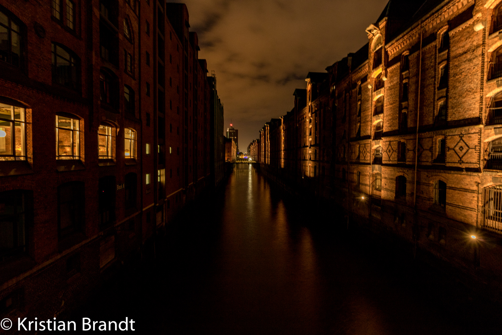 Speicherstadt bei Nacht 