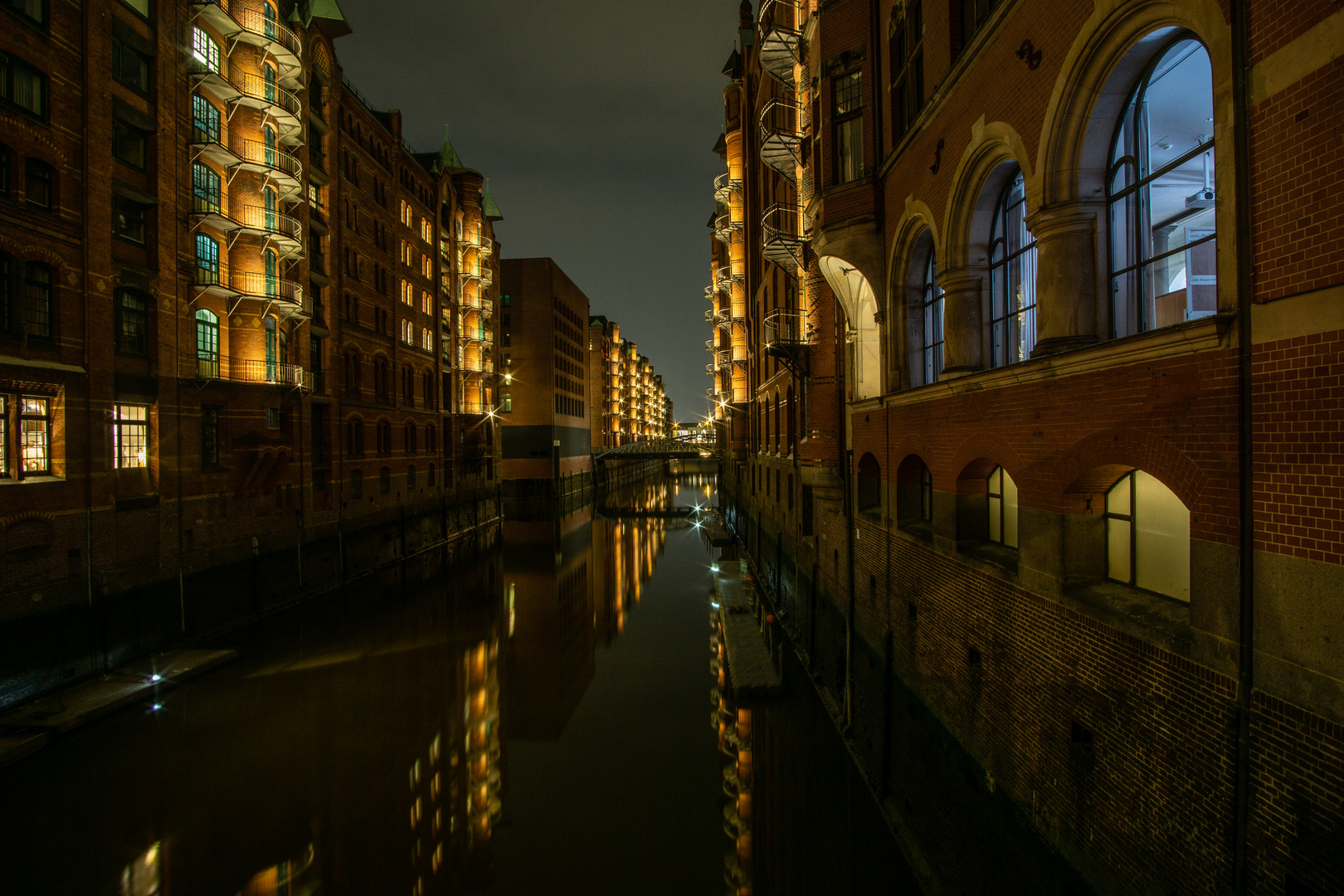 Speicherstadt bei Nacht