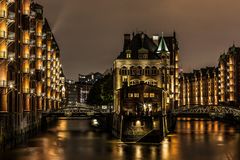 Speicherstadt-bei-Nacht