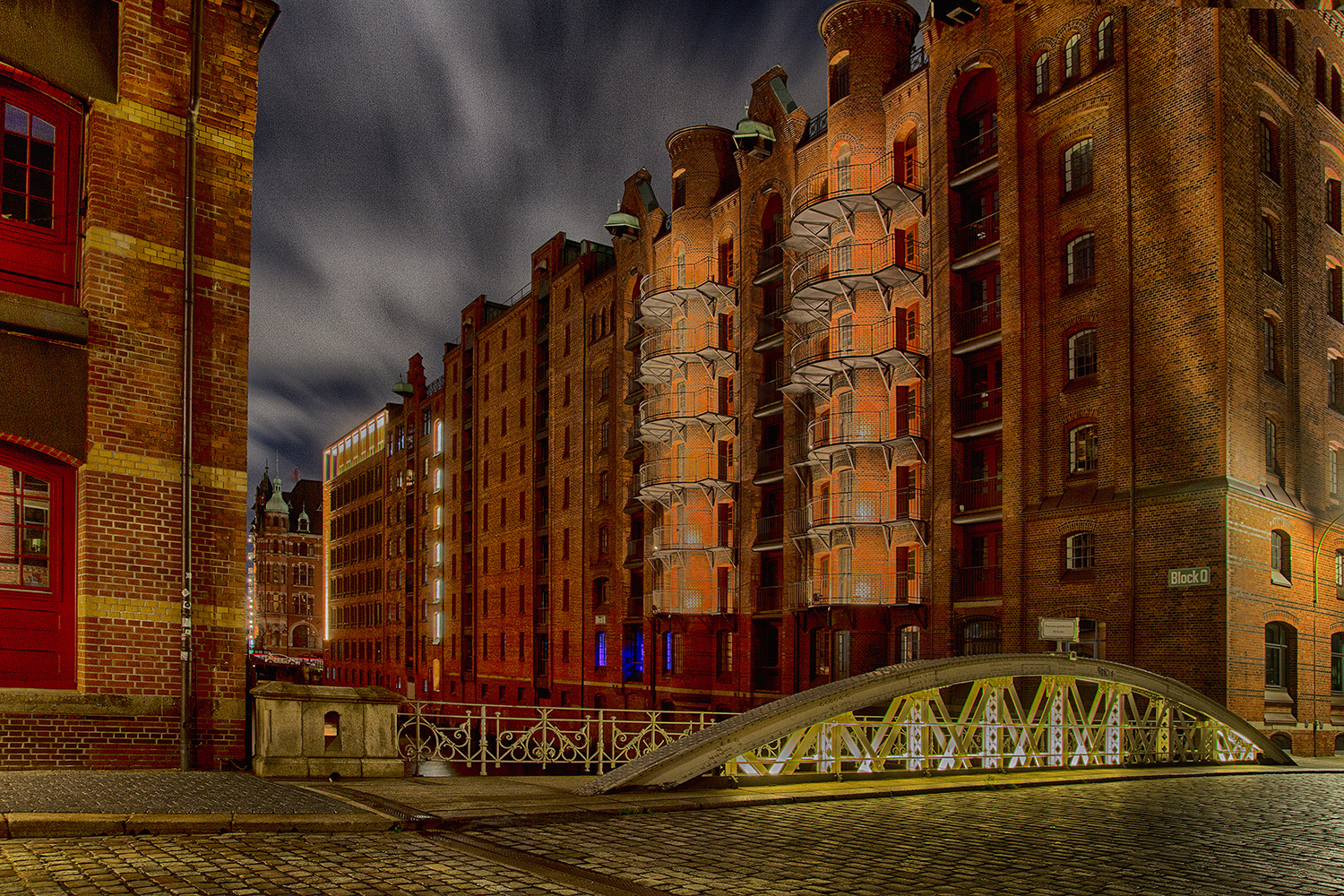 Speicherstadt bei Nacht