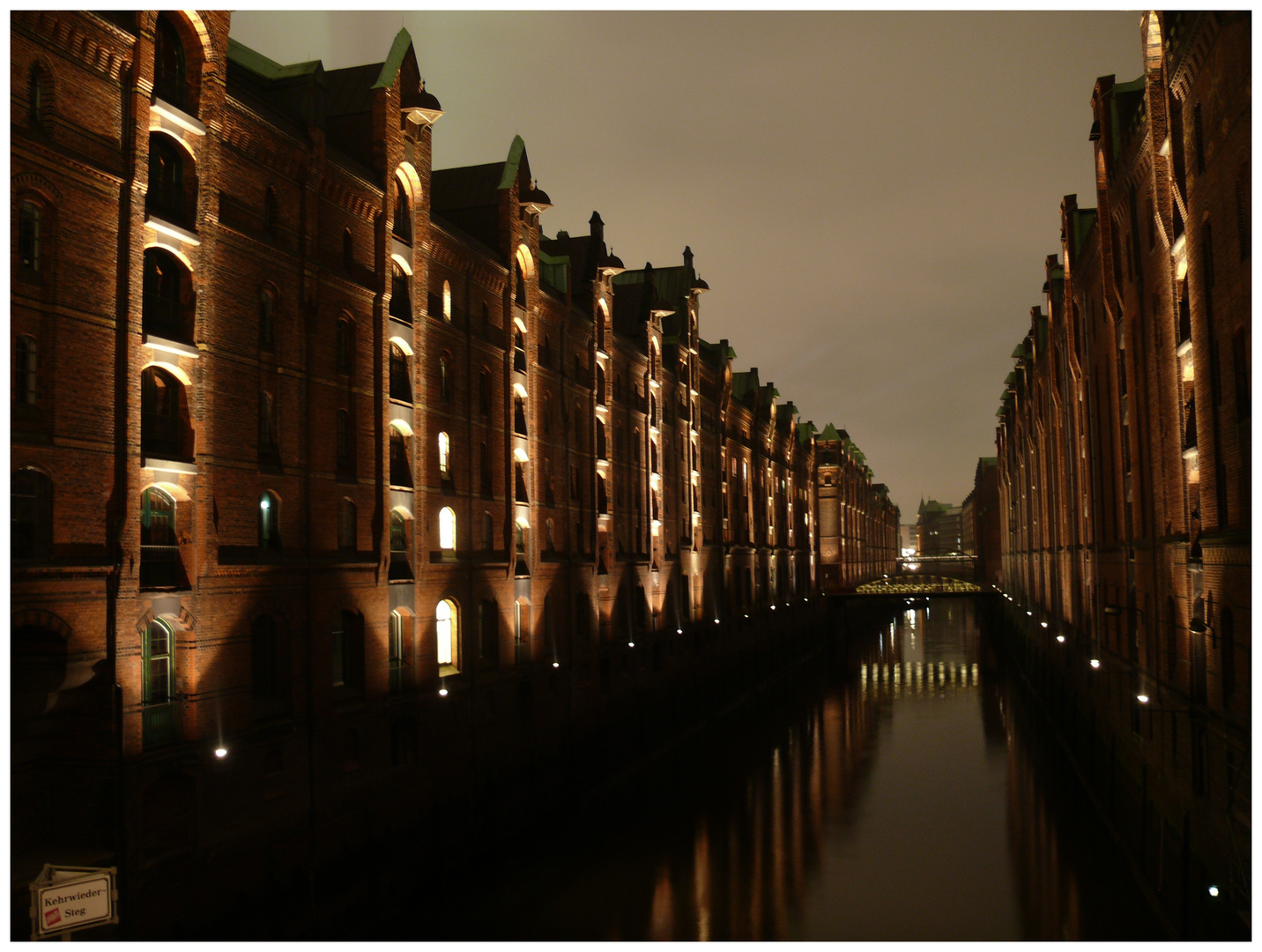 Speicherstadt bei Nacht....