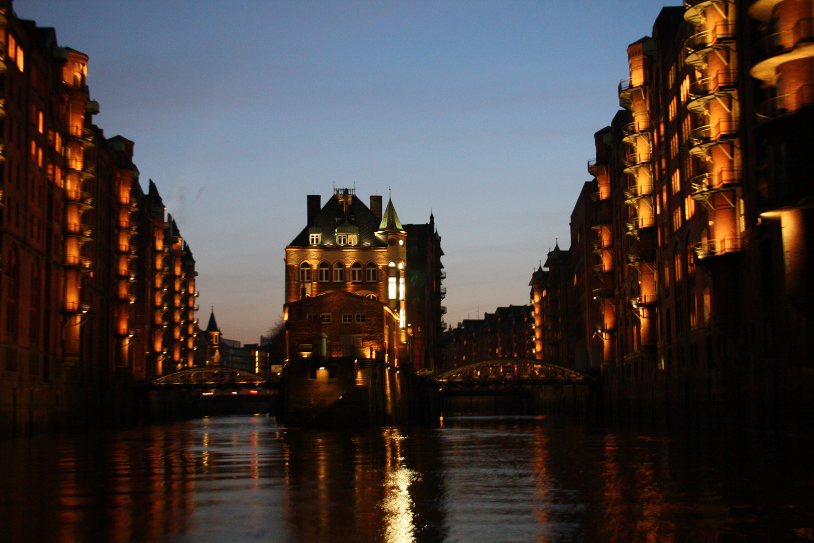 Speicherstadt bei Nacht