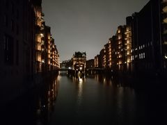 Speicherstadt bei Nacht 