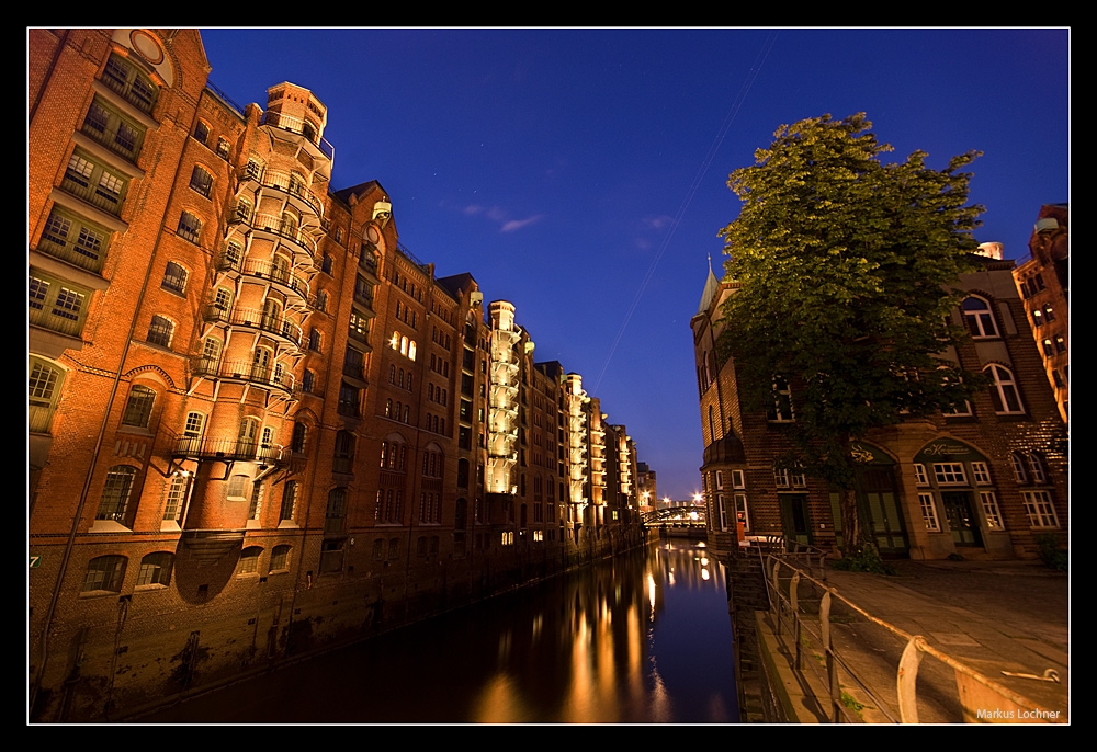 Speicherstadt bei Nacht