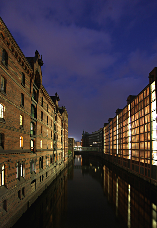 Speicherstadt (blaue Stunde)