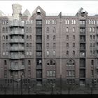 Speicherstadt-Fassade (entsättigt)