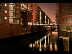 [ Speicherstadt - Fleet - Nacht ]