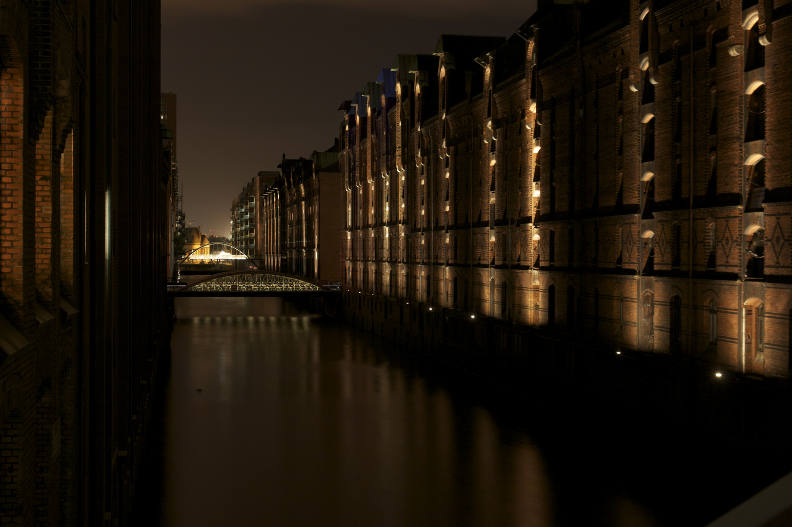 Speicherstadt Hamburg bei Nacht