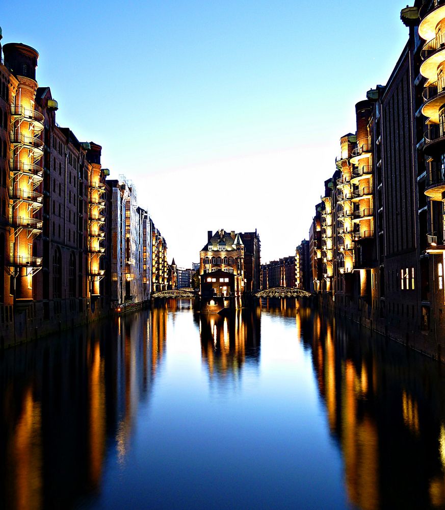 Speicherstadt Hamburg im Hochformat