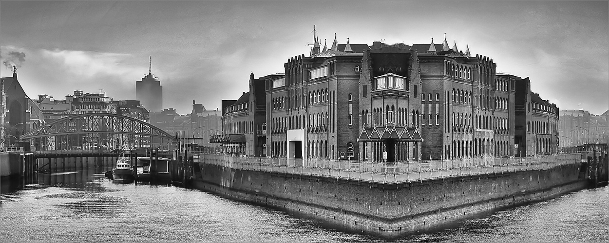 * Speicherstadt II *