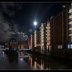 Speicherstadt im Mondlicht