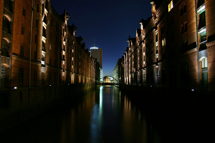 Speicherstadt nach Sonnenuntergang