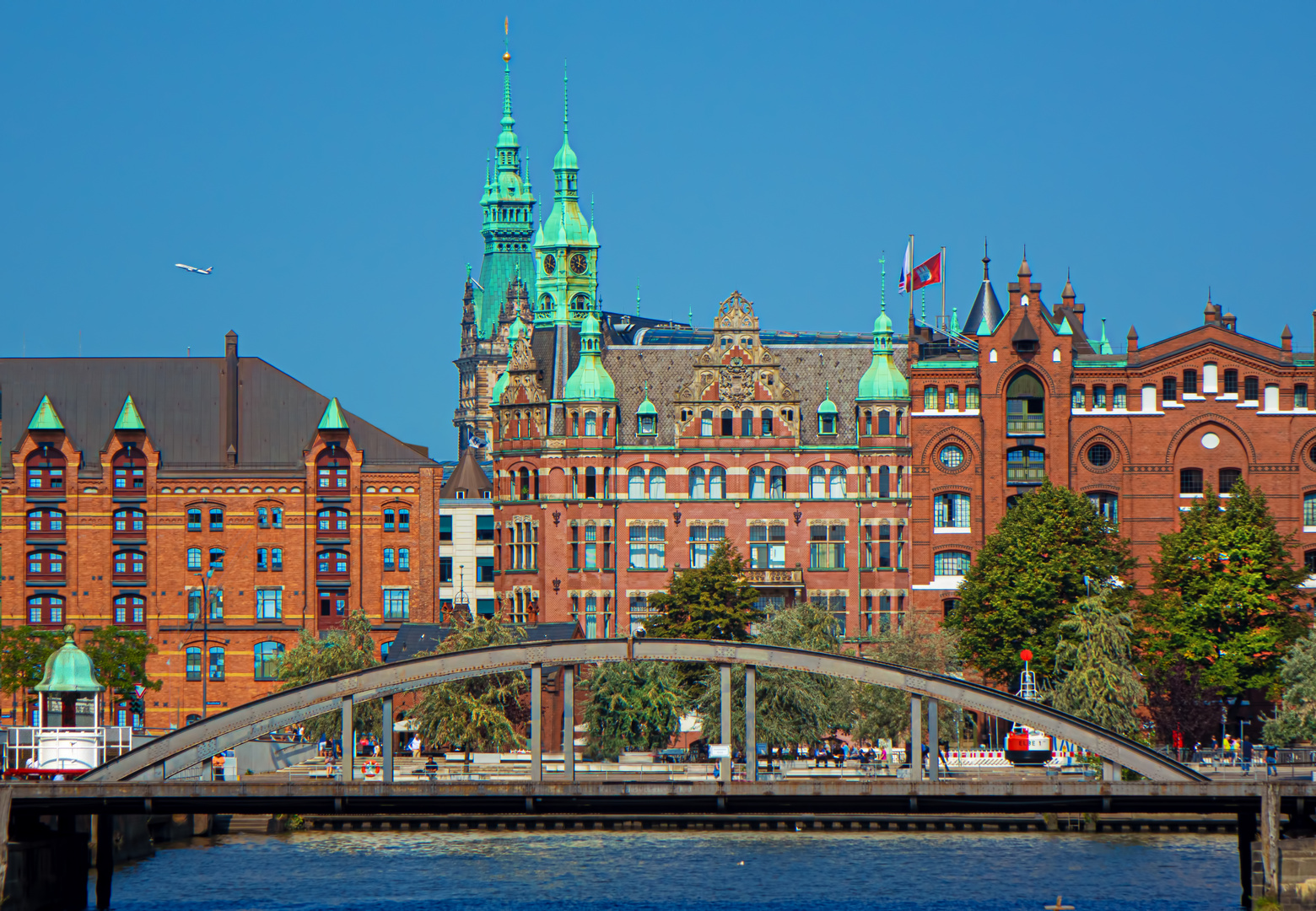 speicherstadt rathaus und das Hamburger Rathaus, vom gleichen Architekten