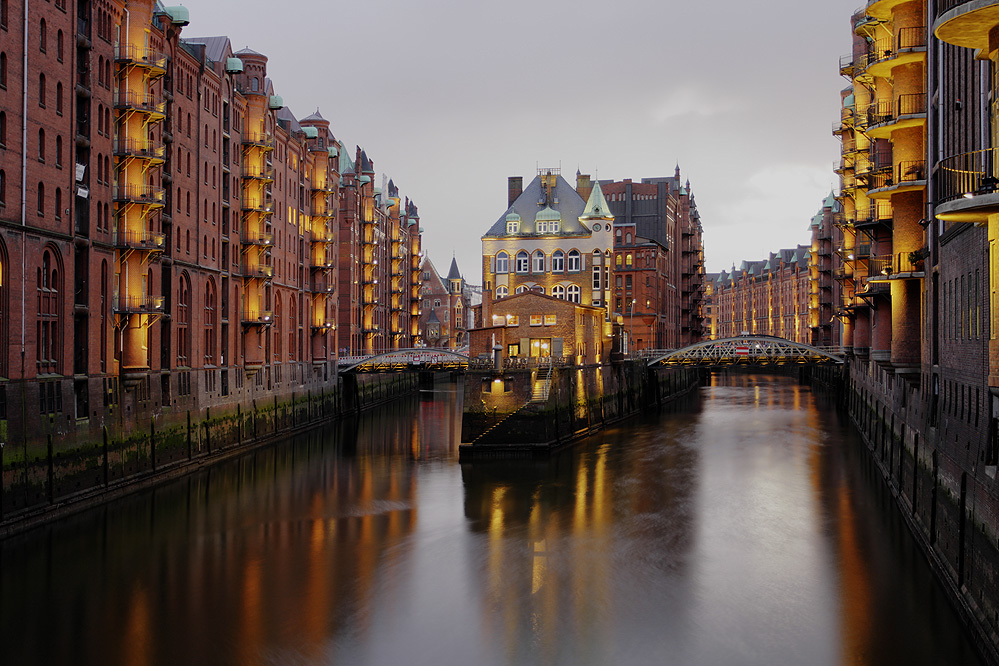 Speicherstadt von der Poggenmühlebrücke