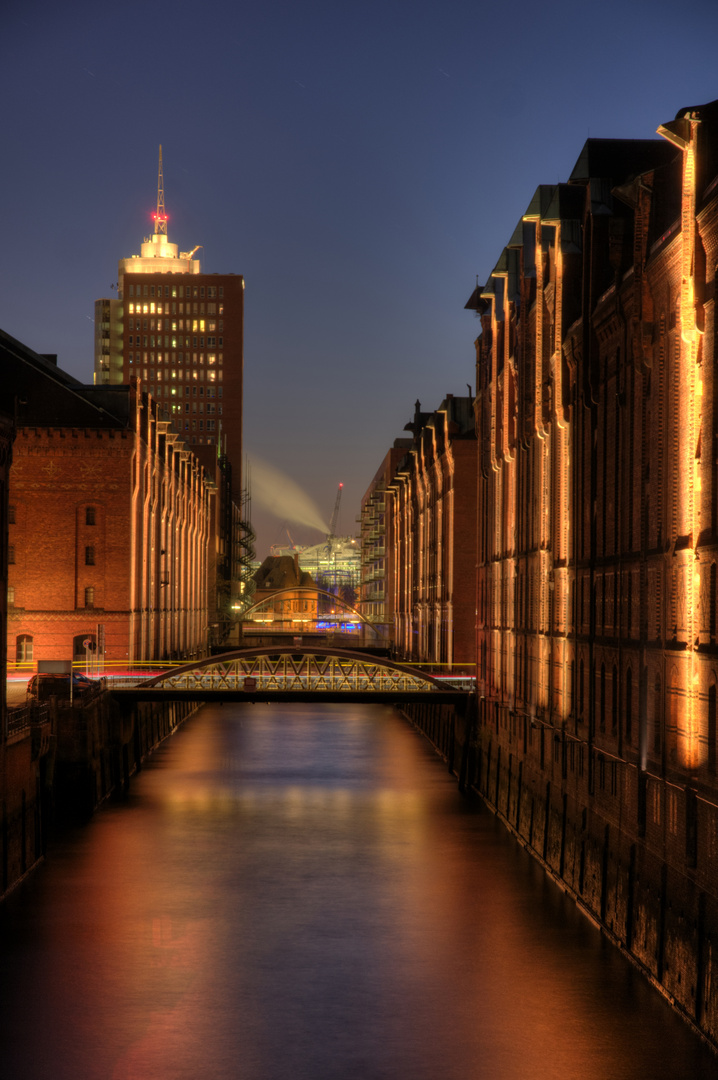 Speicherstadt zur blauen Stunde 