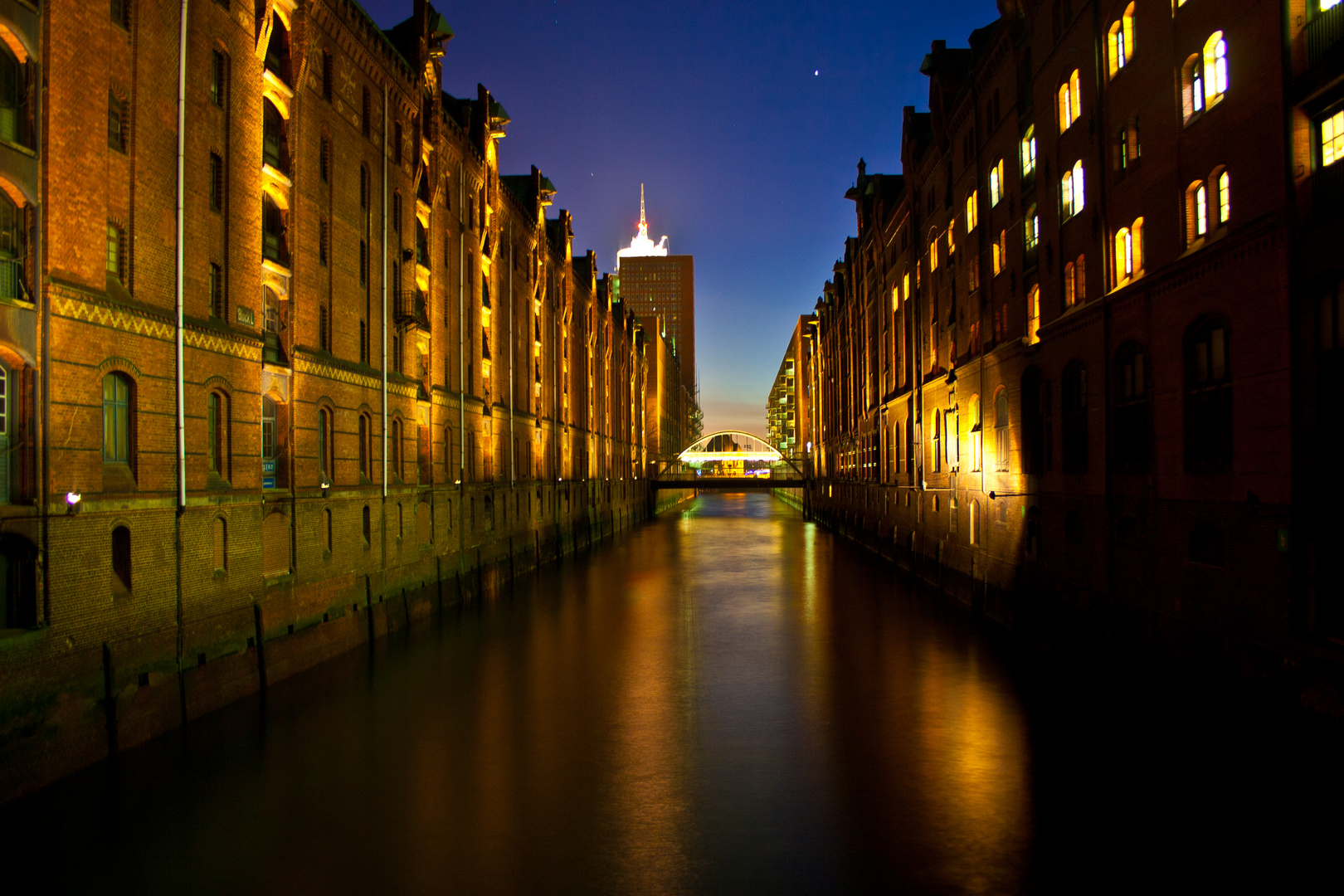 Speicherstadt@night