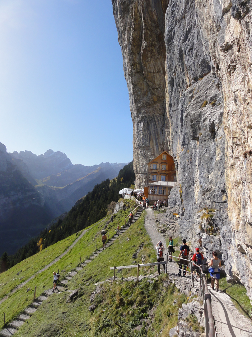 Spektakuläre Lage: Das Berggasthaus Aescher