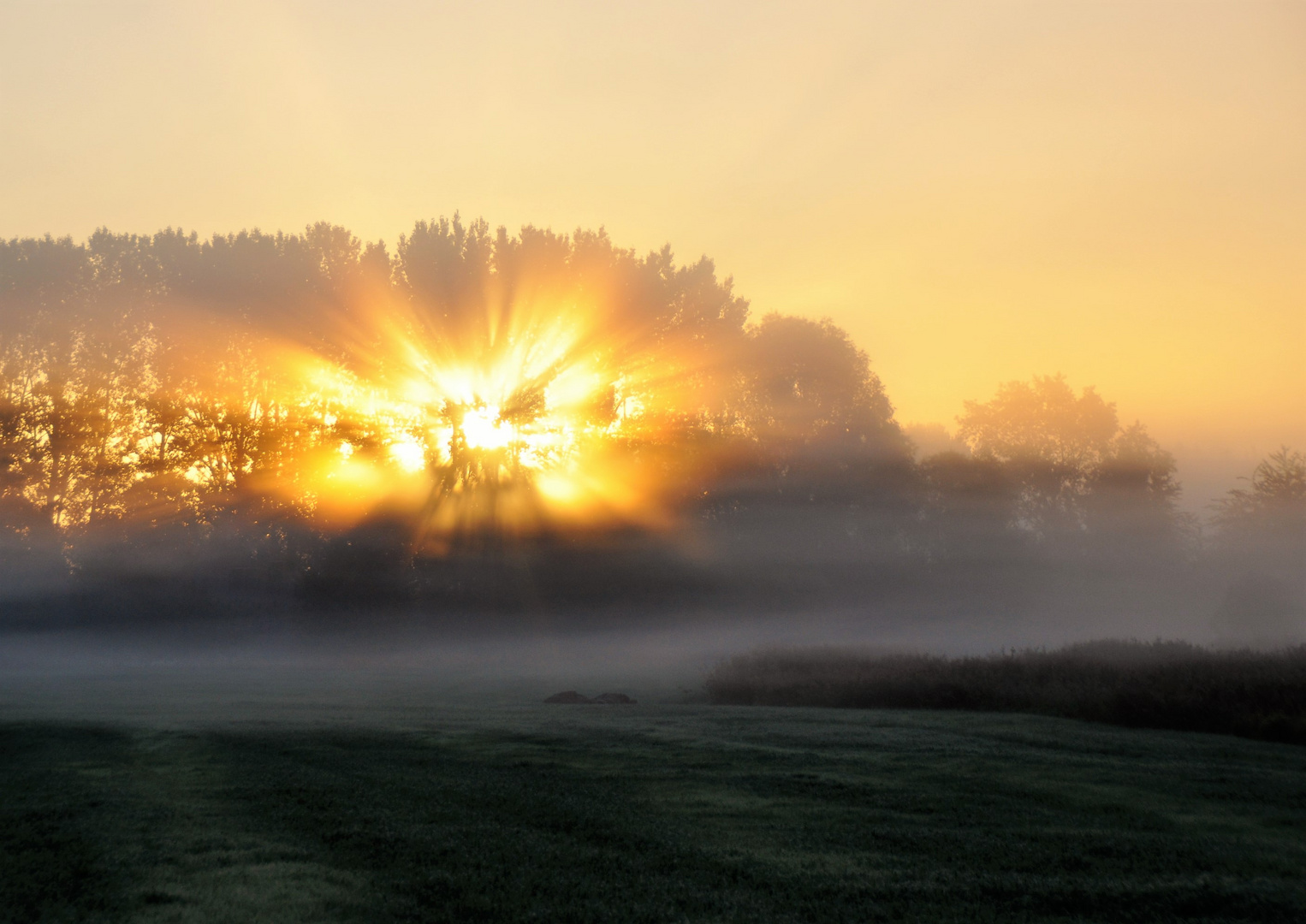 Spektakulärer Sonnenaufgang