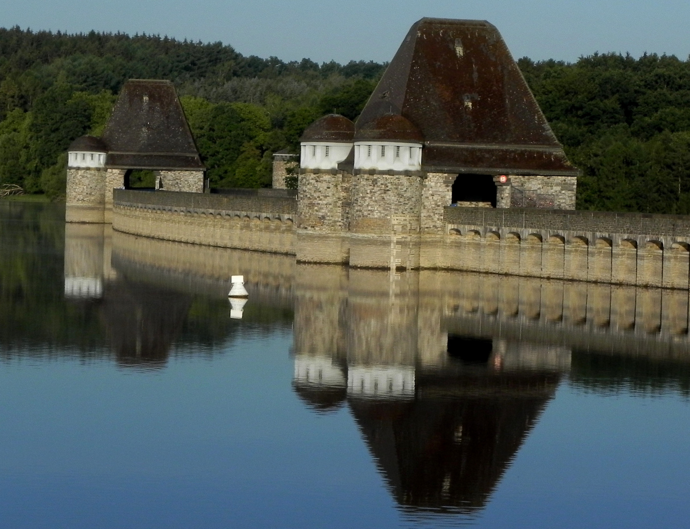 Sperrmauer (Möhnesee)