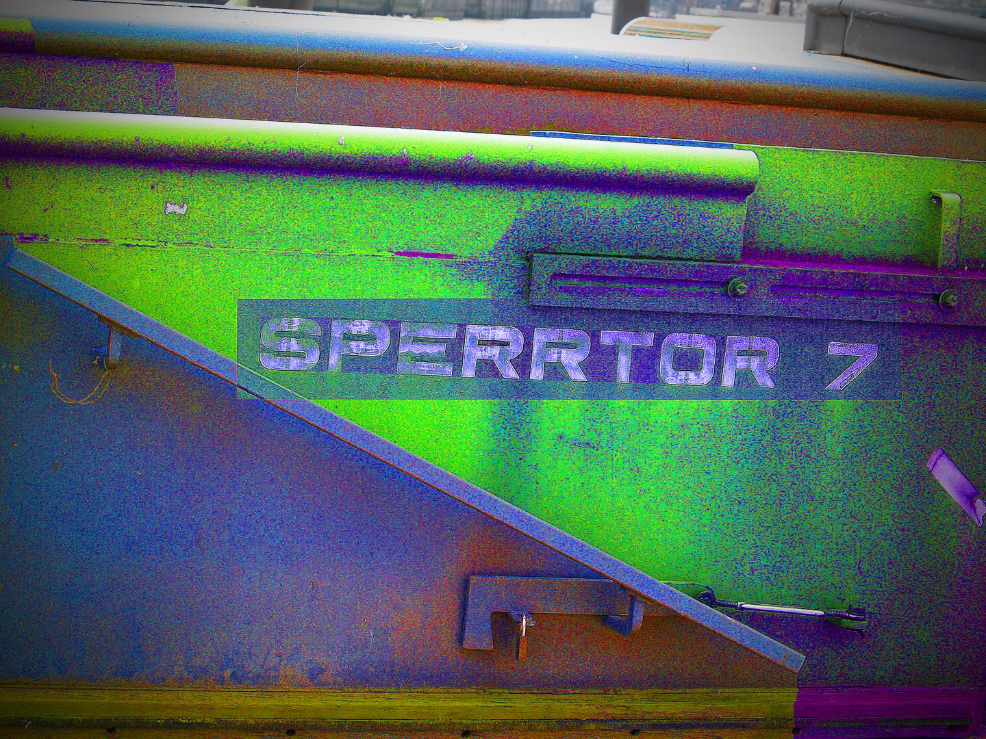 Sperrtor 7