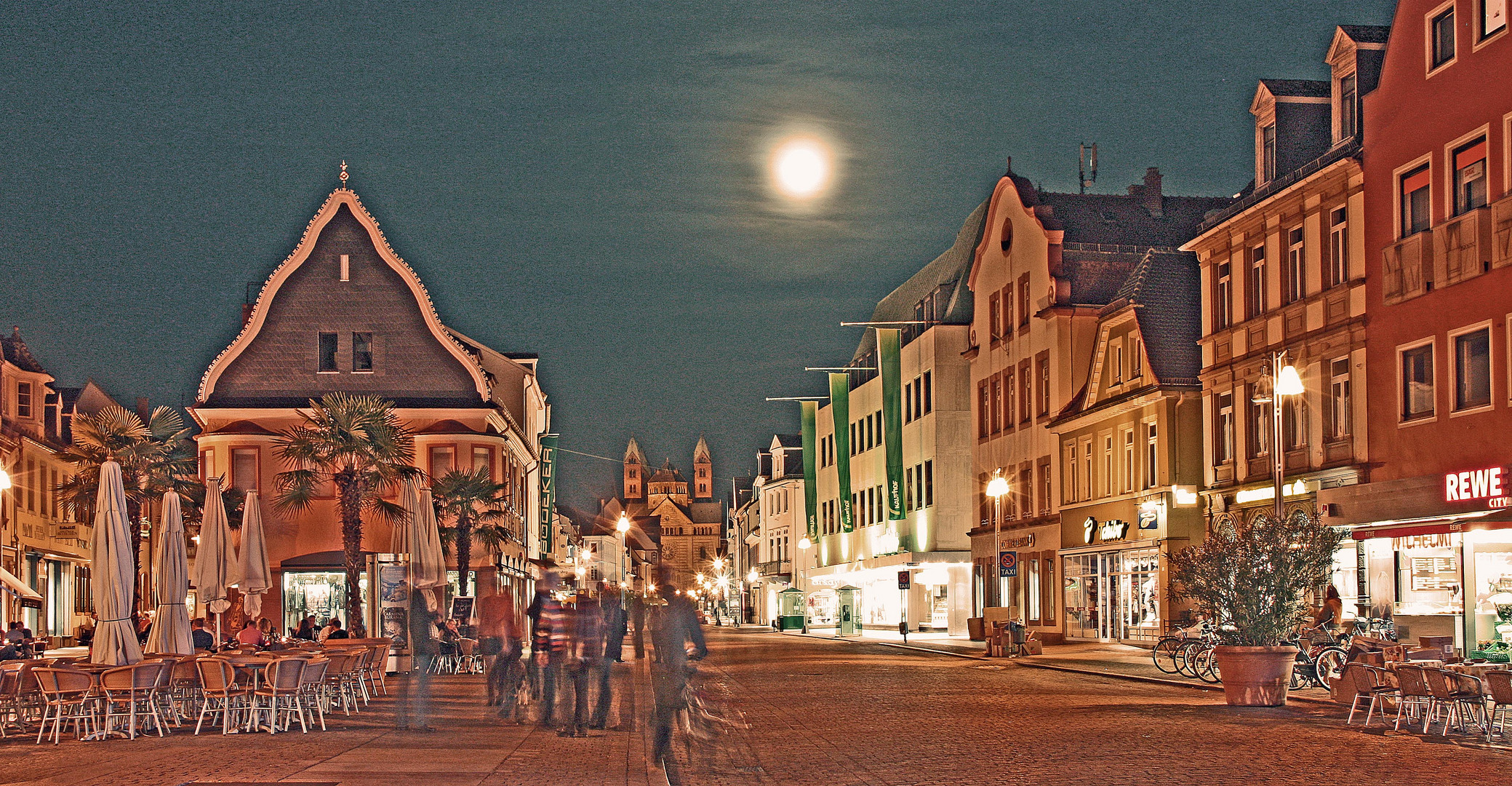 Speyer bei Nacht