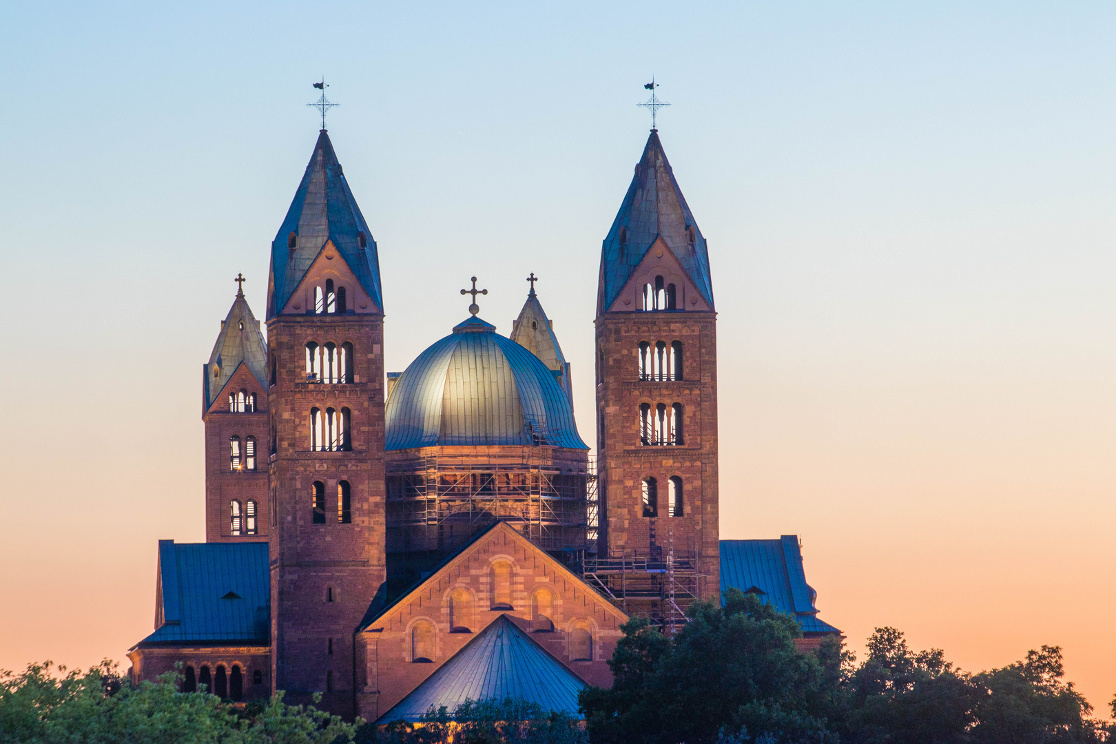 Speyer Dom zur blauen Stunde