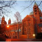 Speyerer Dom im Abendlicht