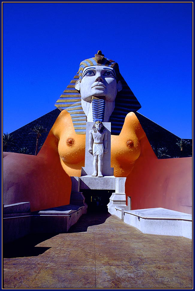 Sphinx von Norbert Bauer