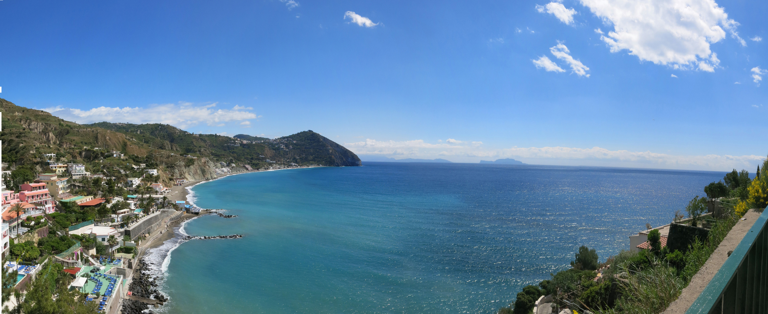 Spiaggia dei Maronti, Isola d'Ischia