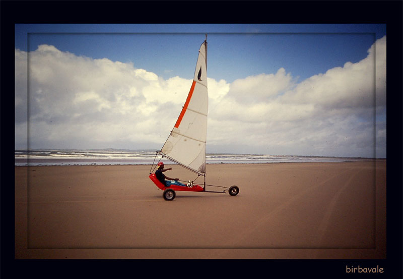 "spiaggia dorata" Kenya