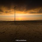 Spiaggia invernale al tramonto