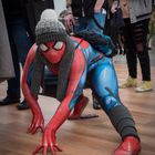 Spiderman im Winterdress