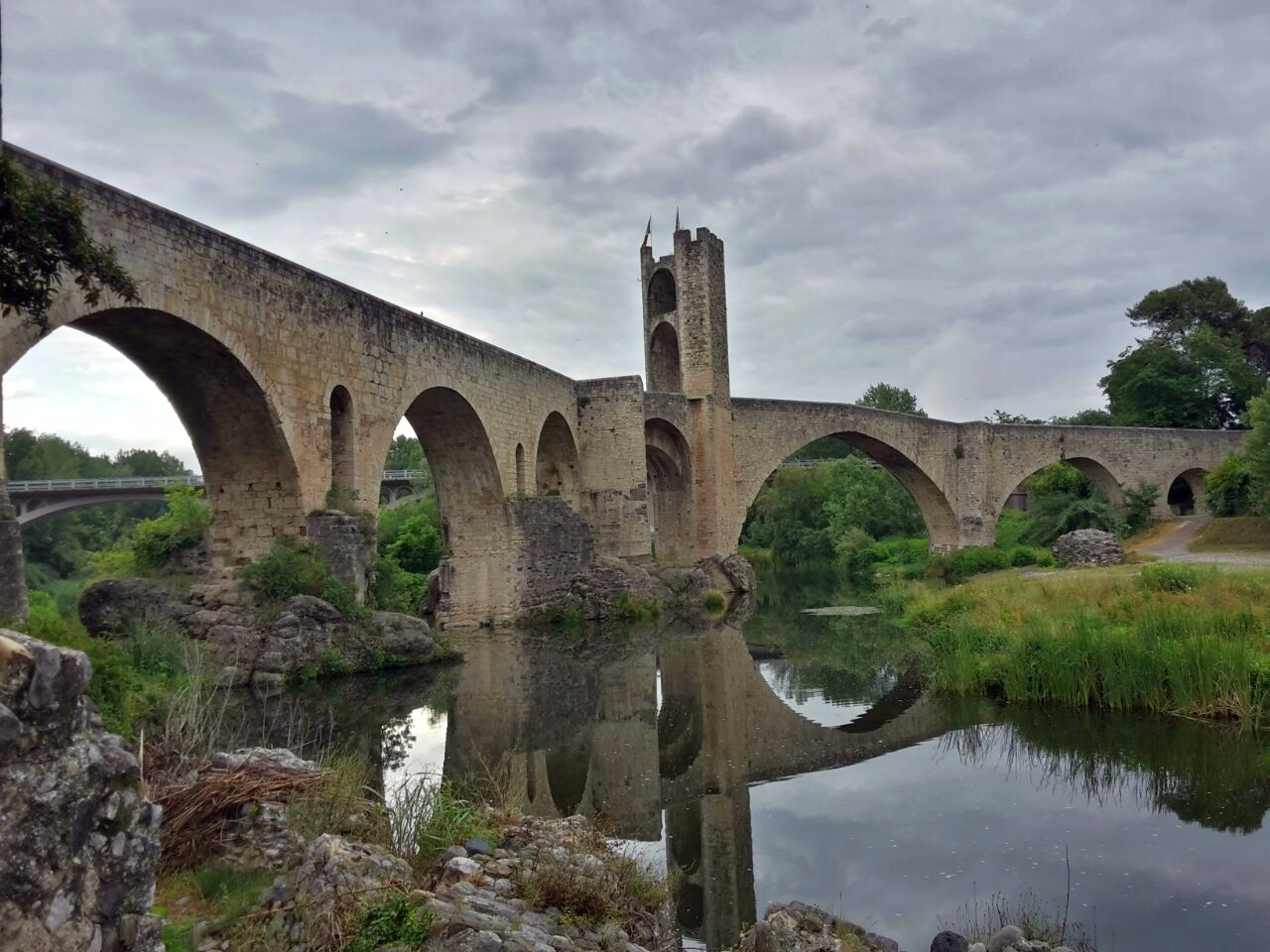 Spiegel Brücke in Besalu 4, Pont of Besalu, Puente en Besalu (E 1513),