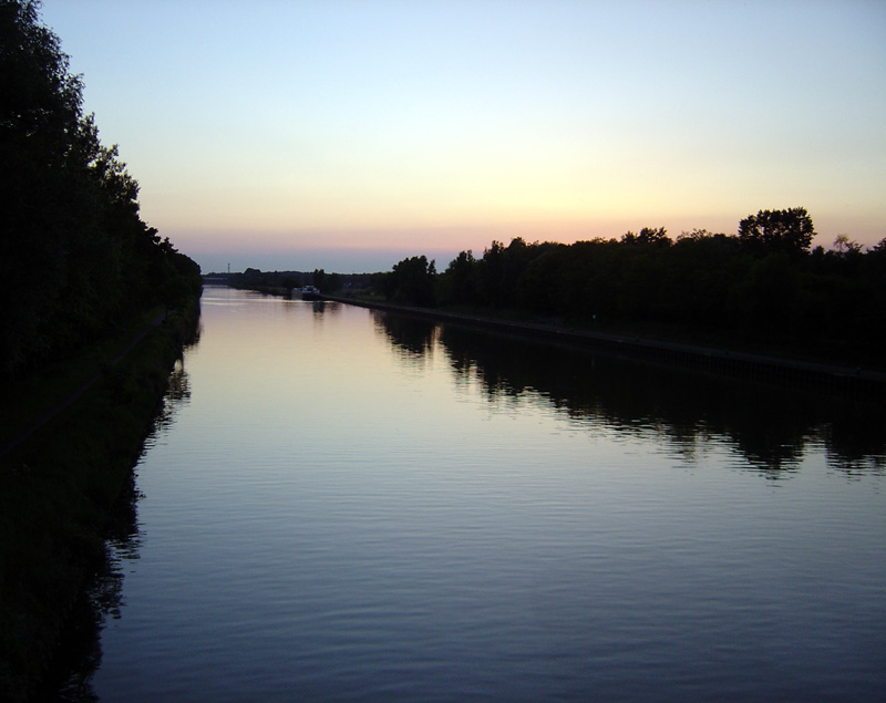 Spiegel im Fluss