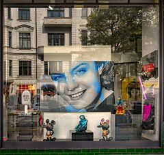Spiegel Puzzle Berlin