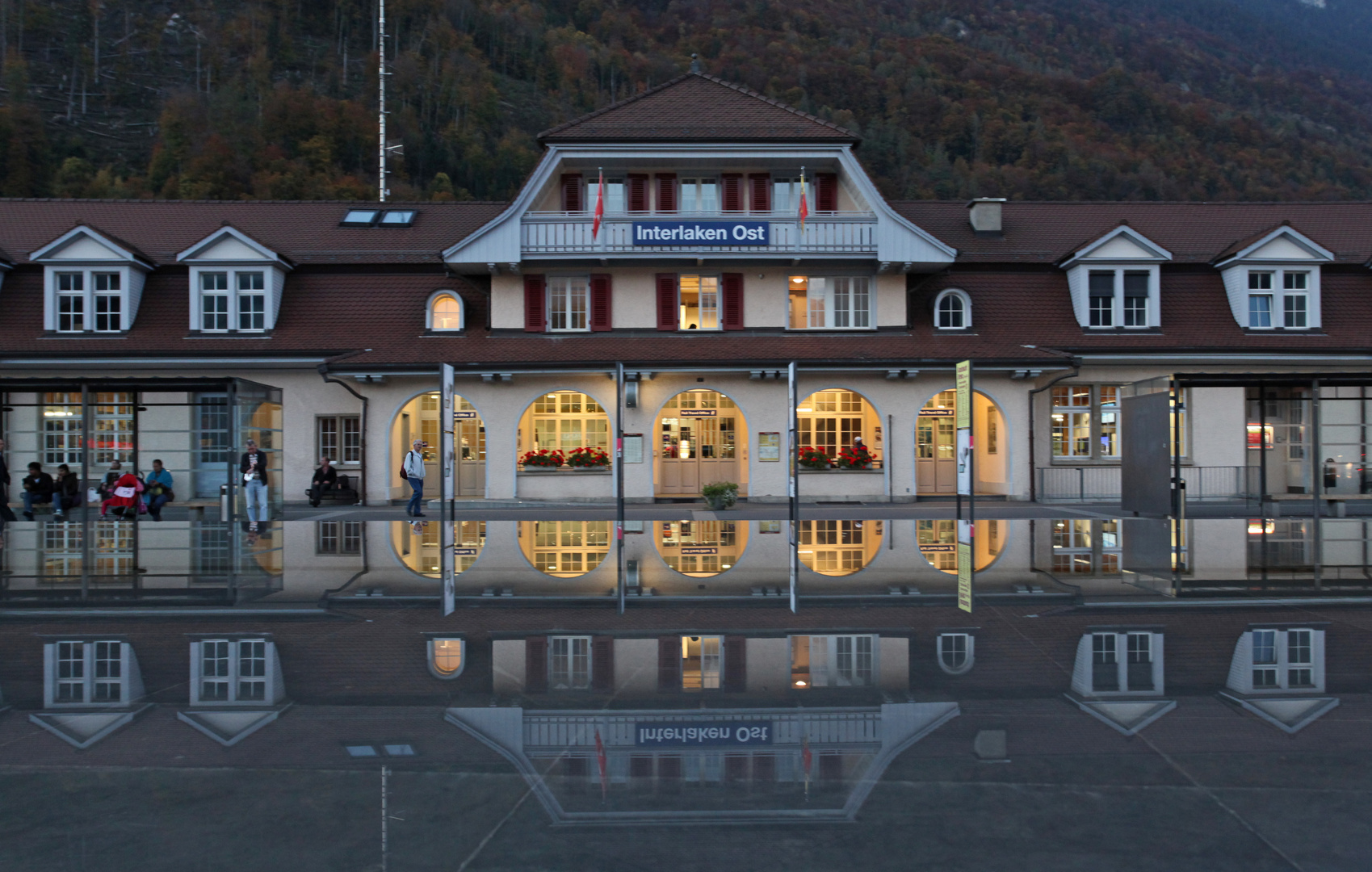 spiegelbahnhof-interlaken