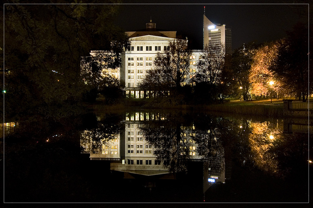 Spiegelbild der Oper zu Leipzig