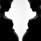 Spiegelbild der Schwangeren