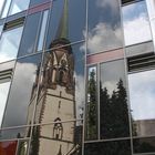 Spiegelbild einer Kirche