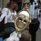 Spiegelbild einer Maske (Venez. Messe 2008 i.Ludwigsburg)