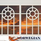Spiegelbild in den Heckfenstern der Norwegian Jewel