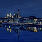 SPIEGELBILD  - Passau bei Nacht -