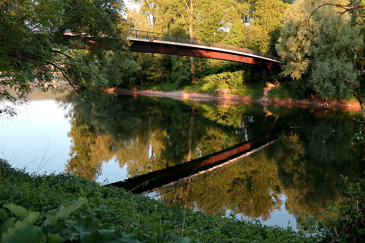 Spiegelbrücke