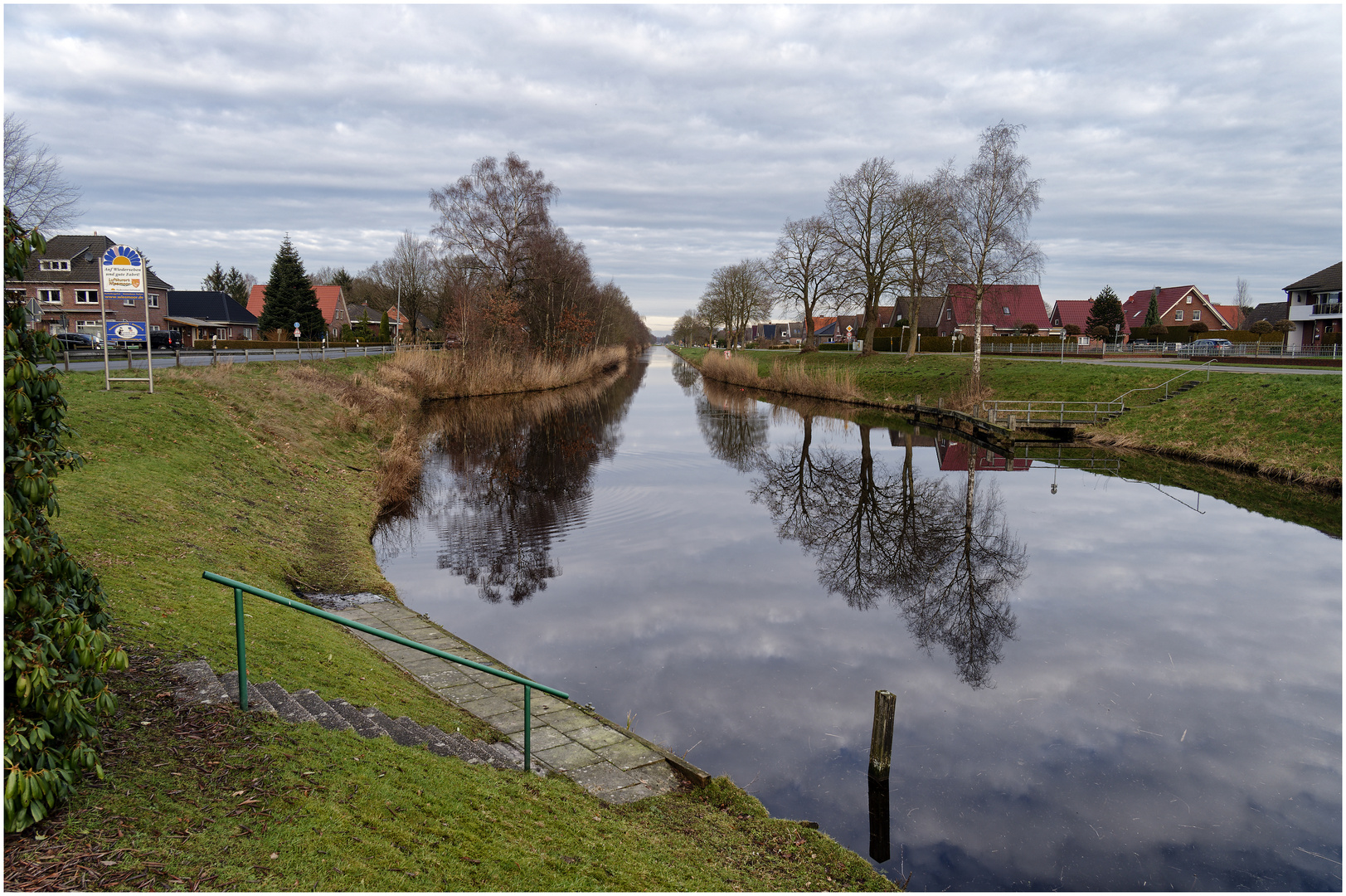 Spiegeldienstag - Blick auf den Nordgeorgsfehnkanal