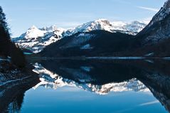 Spiegelei am Klöntalersee