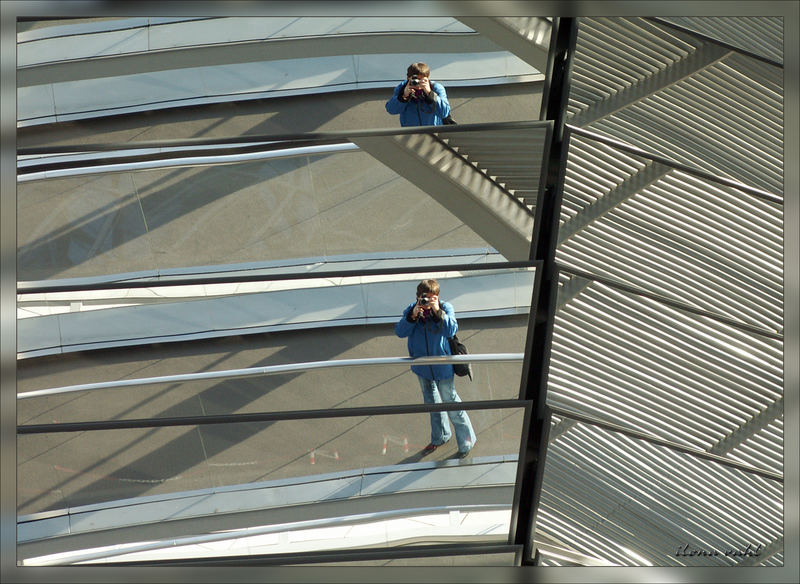 Spiegeleien im Reichstag