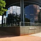 Spiegelflächen am Sächsischen Landtag in Dresden