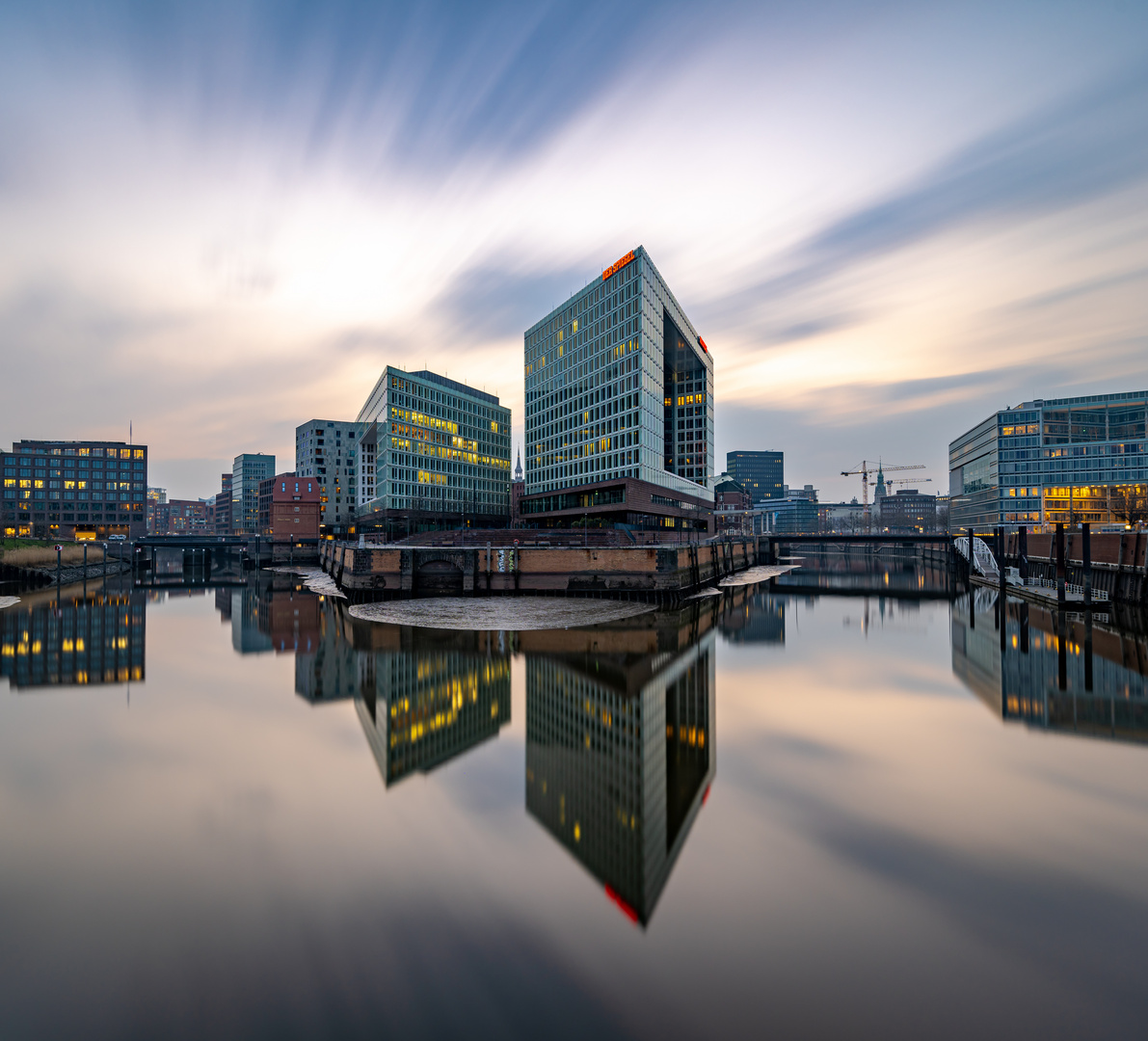 Spiegelgebäude Hamburg