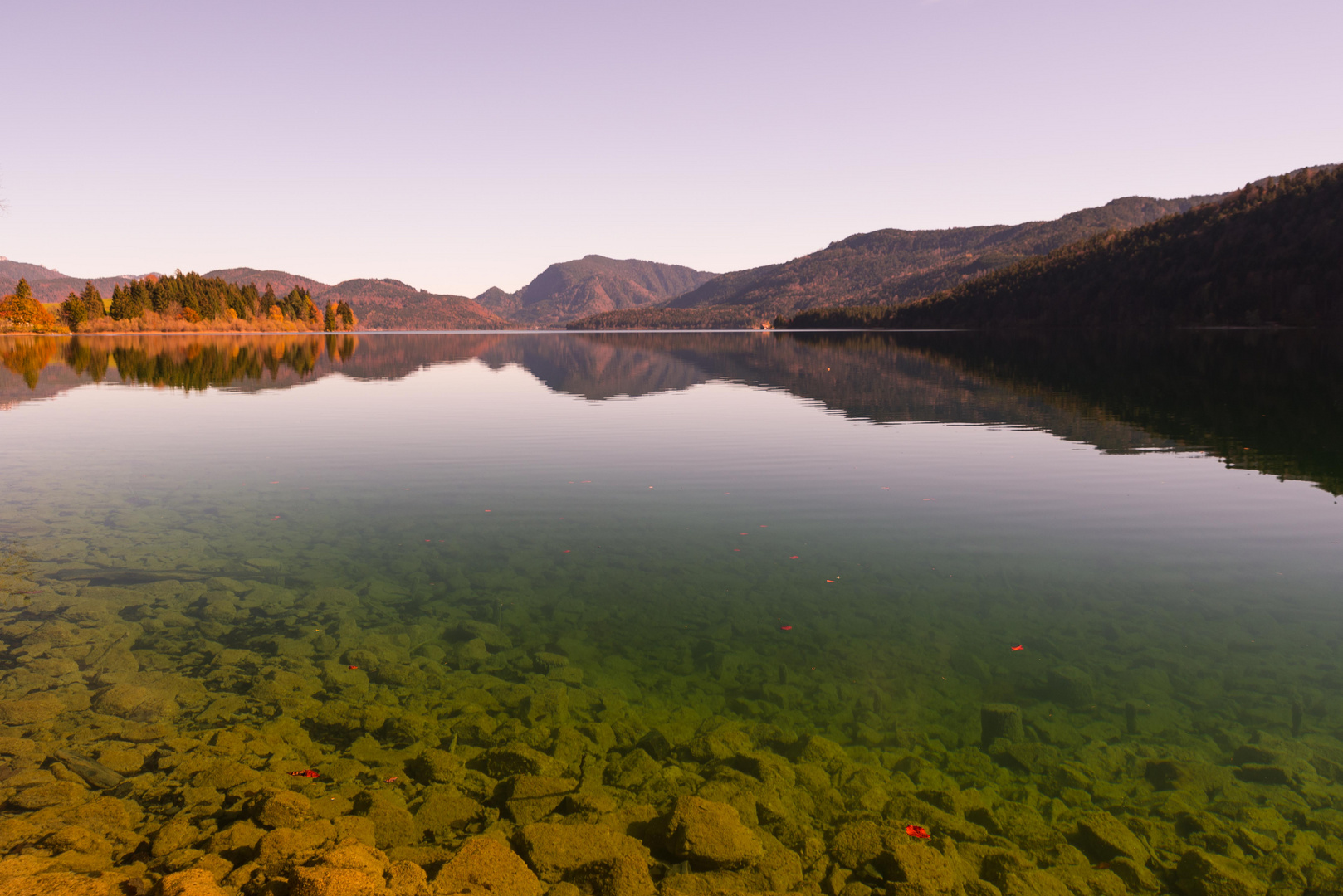 Spiegelglatt... der Walchensee